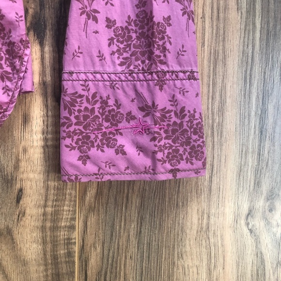 Medium Women’s Ryan Michael Button Up - Picture 5 of 7